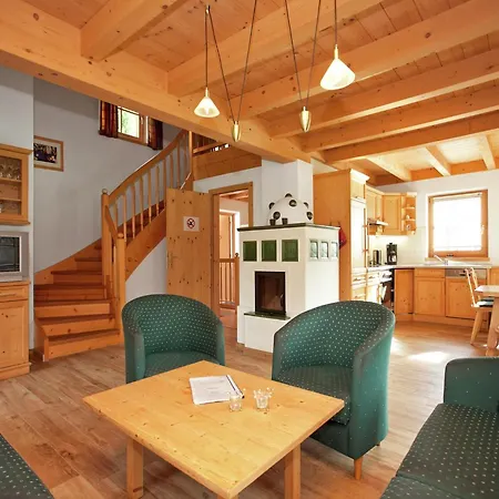 木屋 In Koenigsleiten Near Bus & Pool 瓦尔德平古