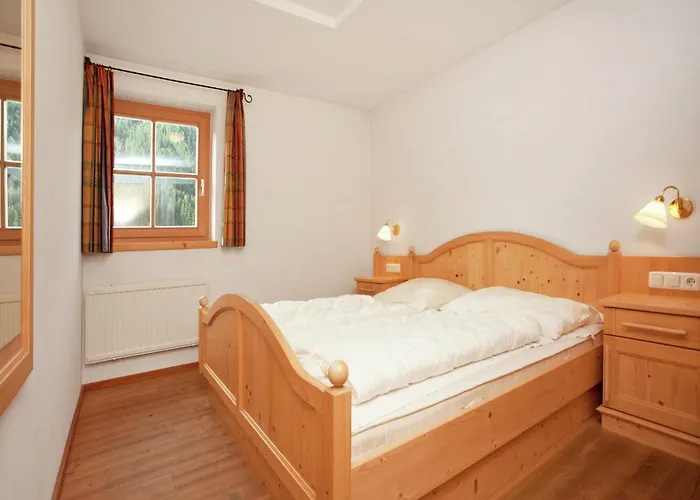 In Koenigsleiten Near Bus & Pool וואלד אים פינצגאו