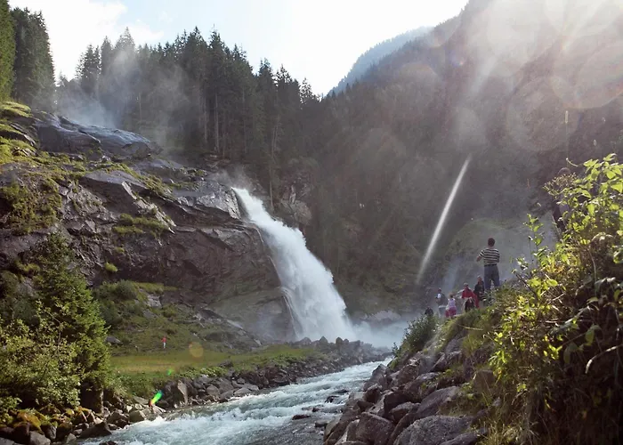בקתה In Koenigsleiten Near Bus & Pool